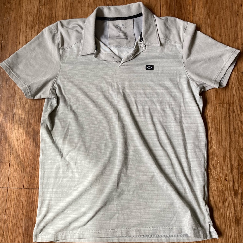 Oakley golf tee